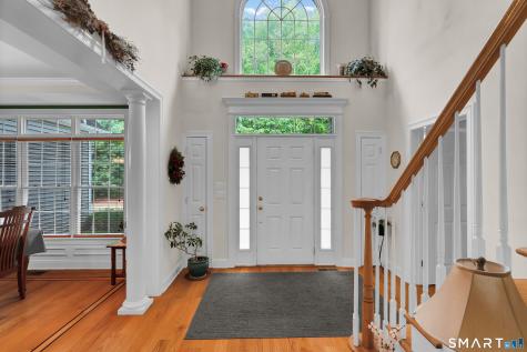 4 Bishop Road Oxford CT 06478