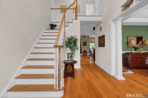 4 Bishop Road Oxford CT 06478