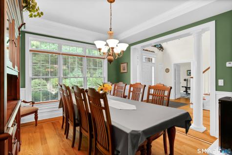 4 Bishop Road Oxford CT 06478
