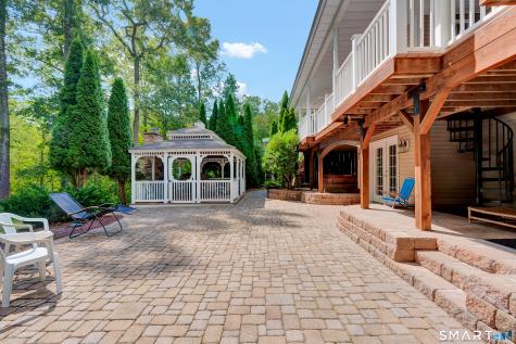 4 Bishop Road Oxford CT 06478