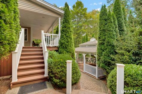 4 Bishop Road Oxford CT 06478