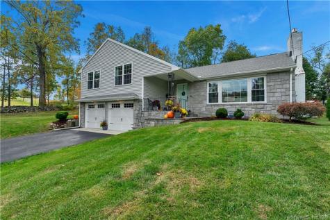 1 Winslow Road Newtown CT 06470