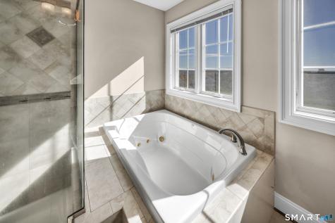 5 Skyline Drive East Hampton CT 06424
