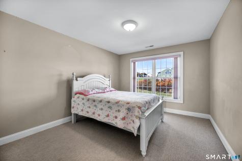5 Skyline Drive East Hampton CT 06424