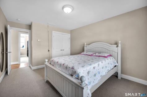 5 Skyline Drive East Hampton CT 06424