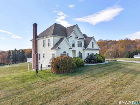 5 Skyline Drive East Hampton CT 06424