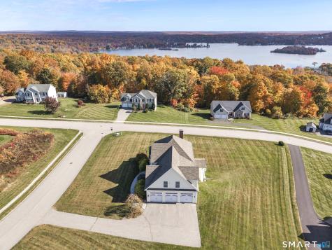 5 Skyline Drive East Hampton CT 06424