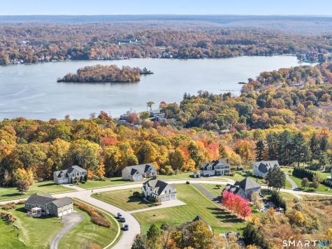 5 Skyline Drive East Hampton CT 06424