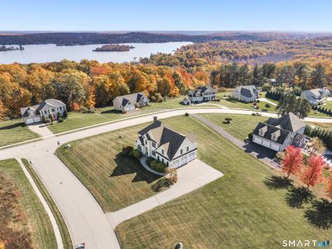 5 Skyline Drive East Hampton CT 06424