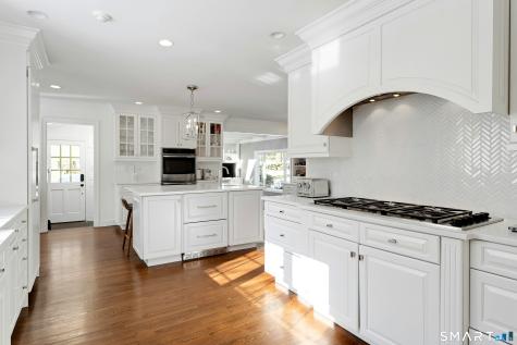 374 Michigan Road New Canaan CT 06840