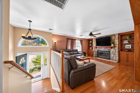80 Silvermine Road Seymour CT 06483