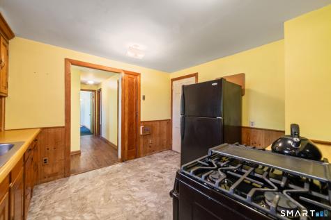189 Andrew Avenue Naugatuck CT 06770