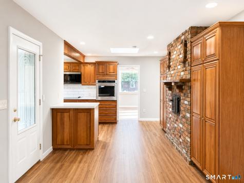 591 Derby Milford Road Orange CT 06477