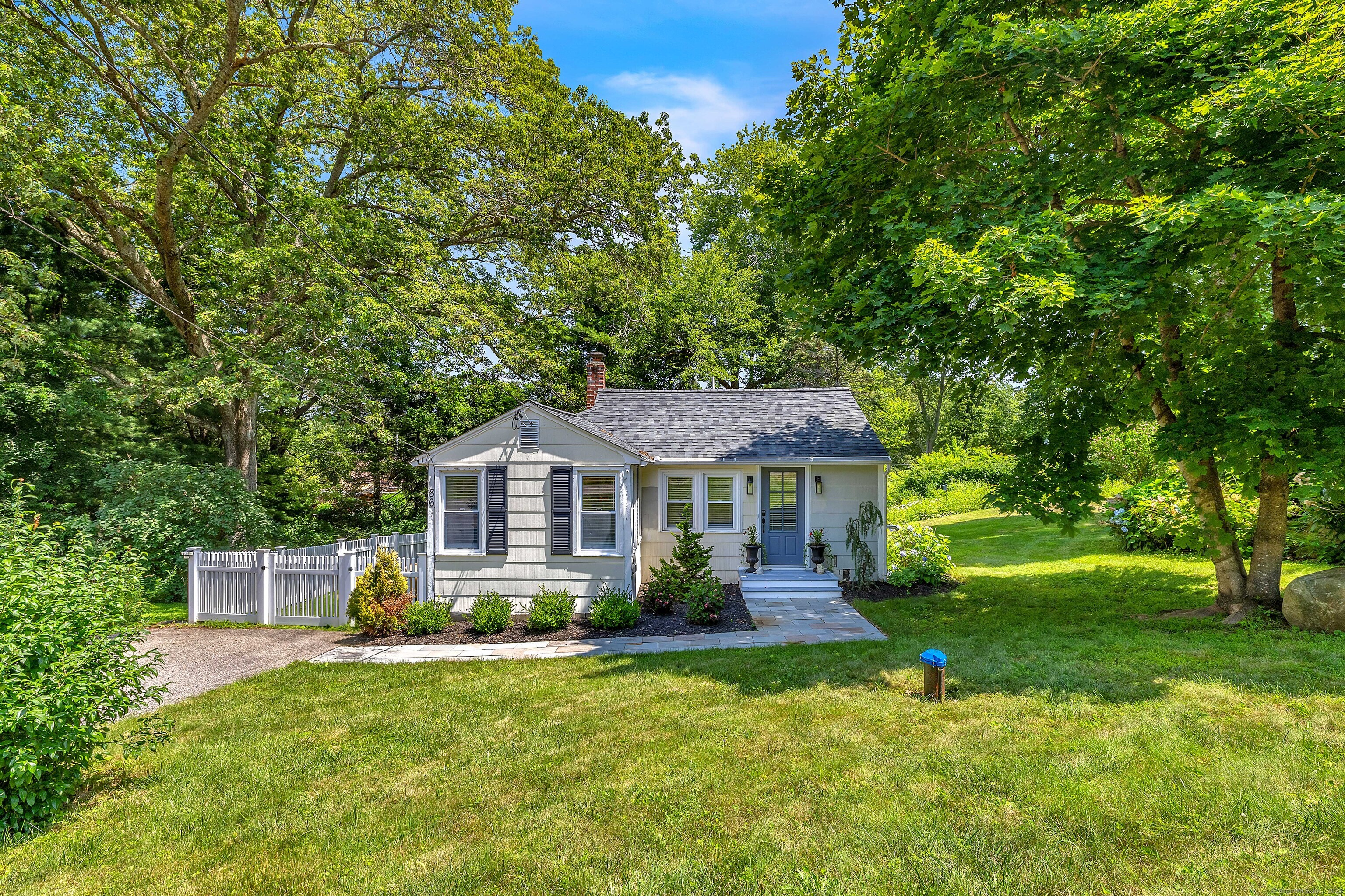 86 Longwood Drive East Haddam CT 06415
