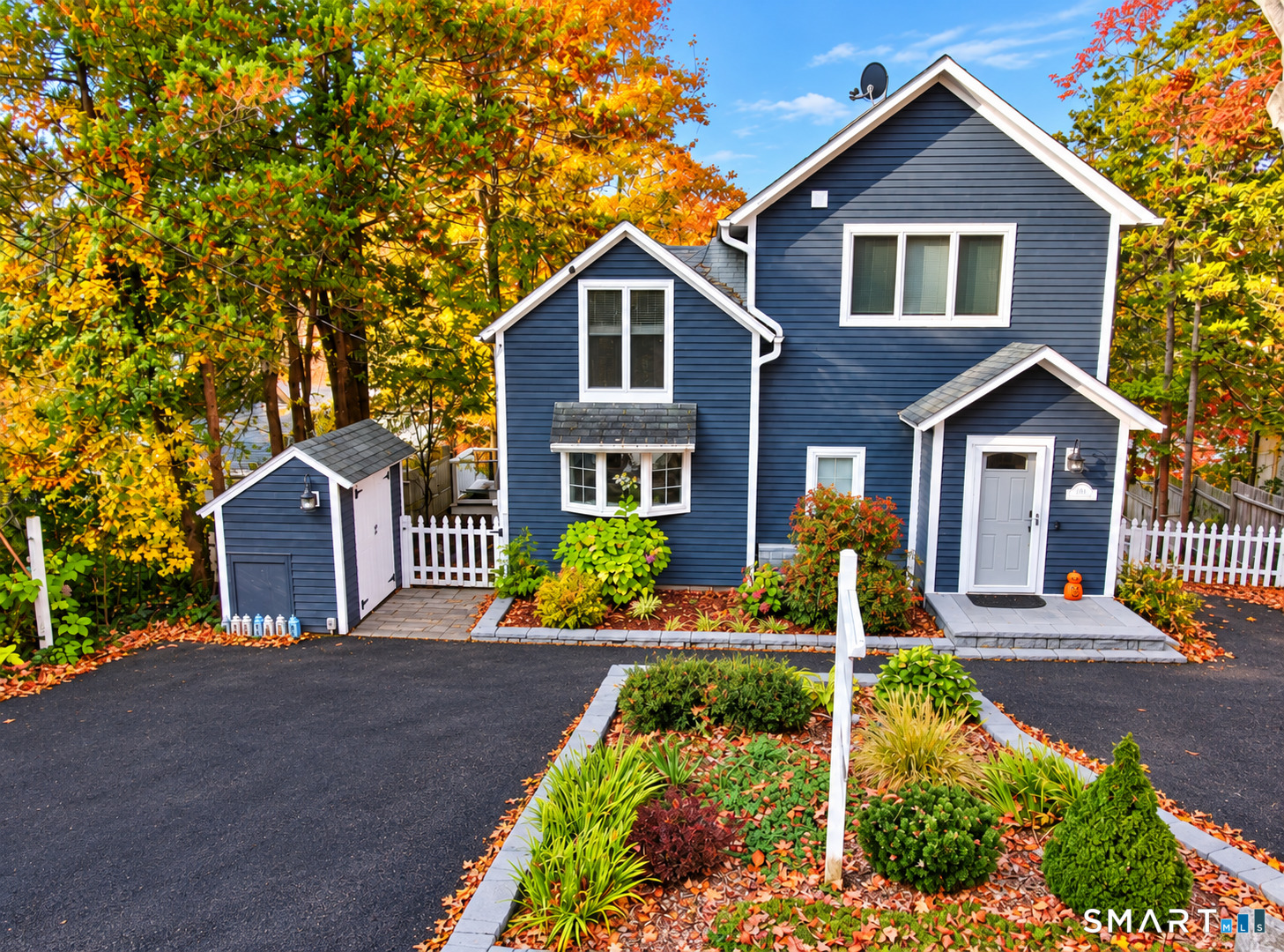 11 Stanton Street Waterford CT 06385