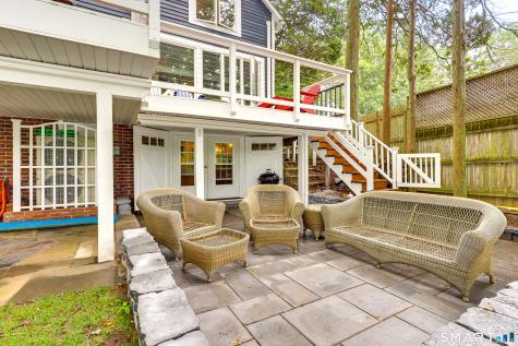 11 Stanton Street Waterford CT 06385