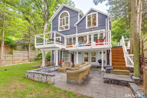 11 Stanton Street Waterford CT 06385