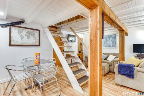 11 Stanton Street Waterford CT 06385