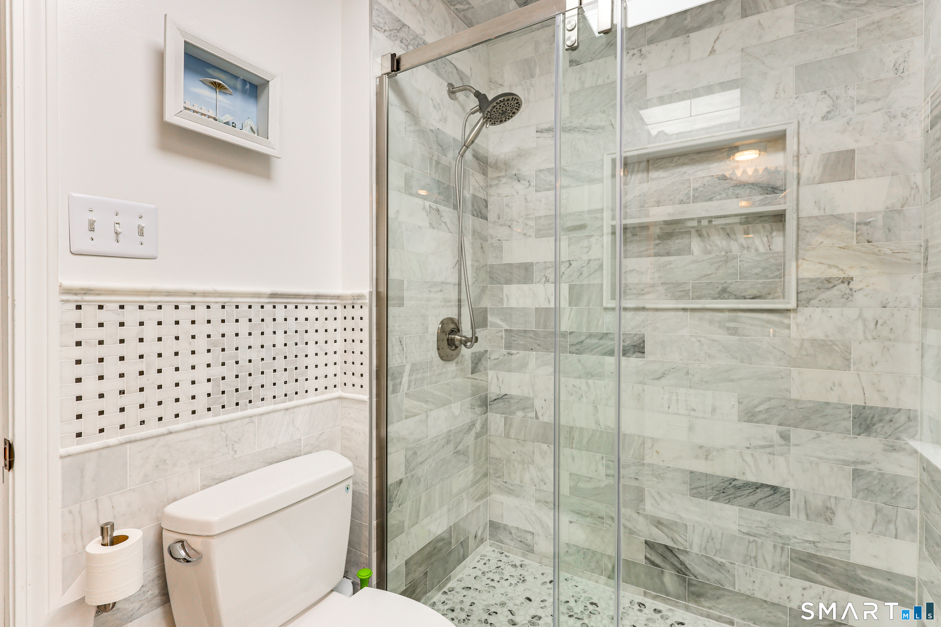 11 Stanton Street Waterford CT 06385