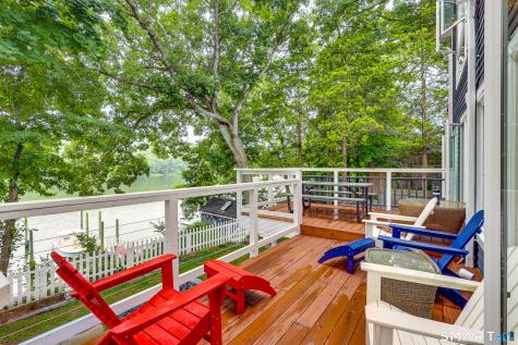 11 Stanton Street Waterford CT 06385