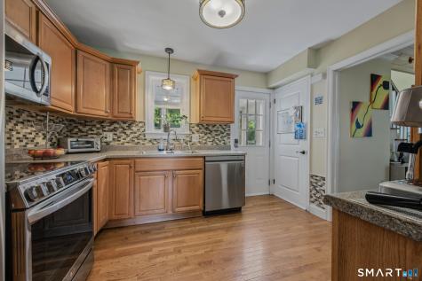 144 Old Mill Road Middletown CT 06457
