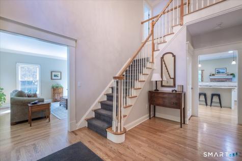 7 Pinnacle Drive Newtown CT 06470