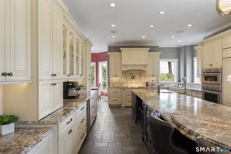 30 Daniel Trace Burlington CT 06013