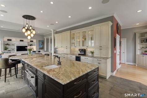30 Daniel Trace Burlington CT 06013