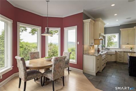 30 Daniel Trace Burlington CT 06013