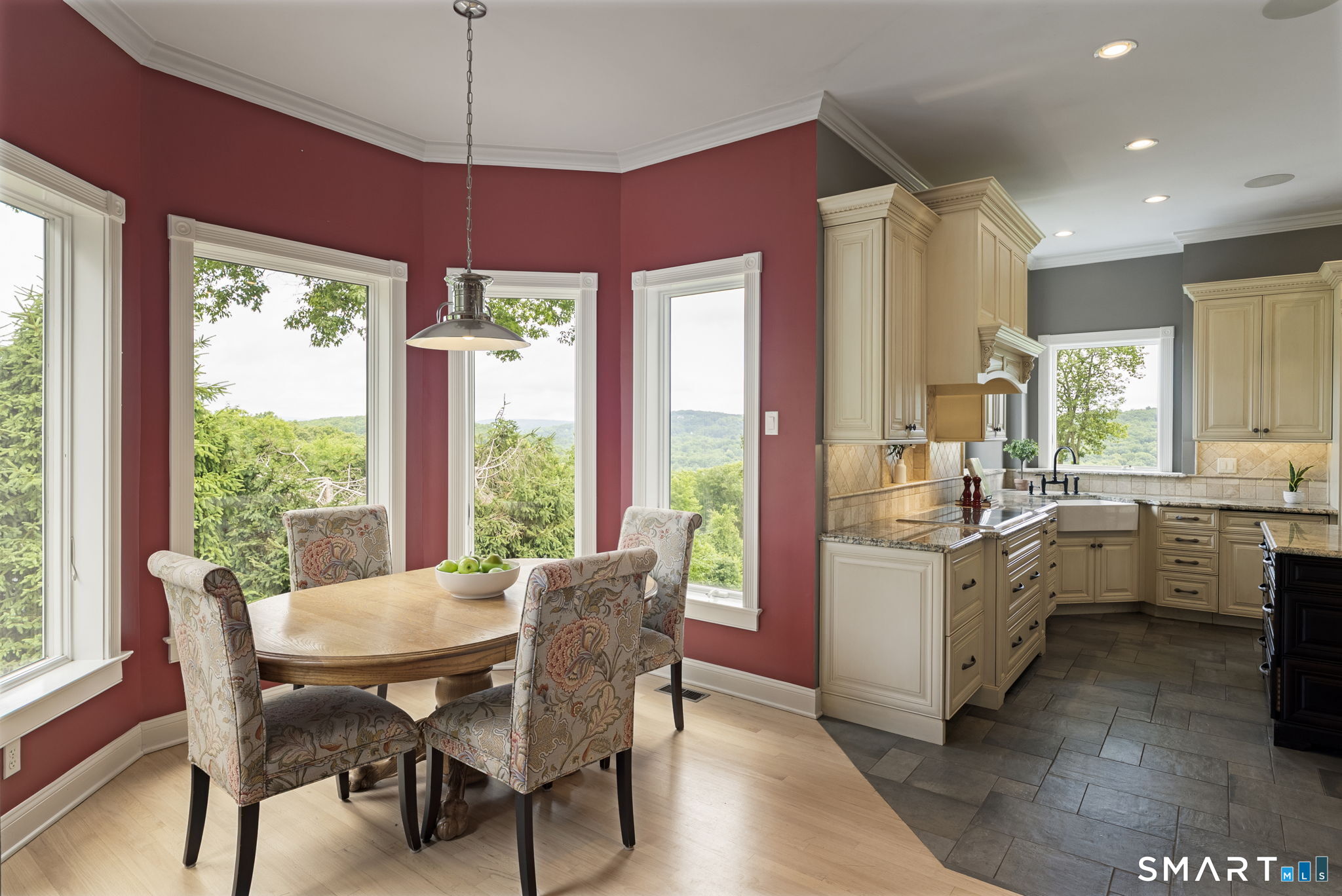 30 Daniel Trace Burlington CT 06013