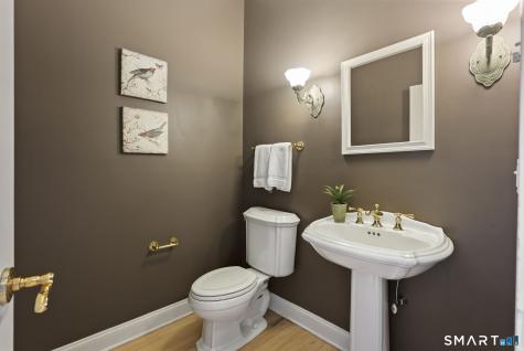 30 Daniel Trace Burlington CT 06013