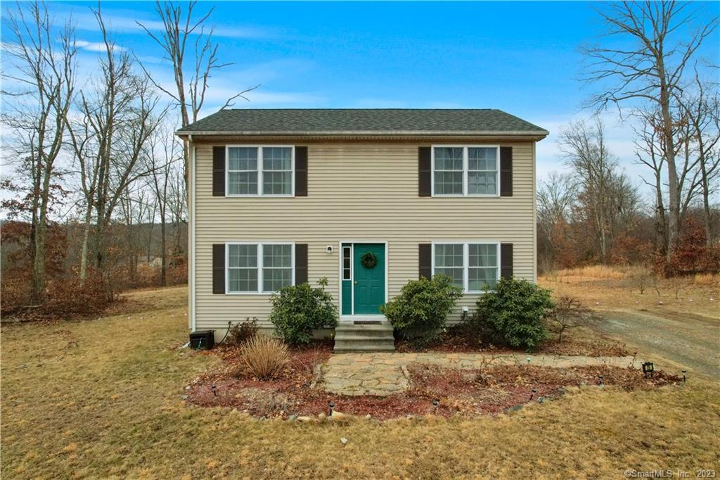 25 Hoopers Lane Canterbury CT 06331