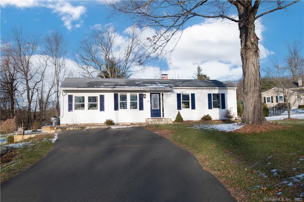 15 Allen Road Brookfield CT 06804