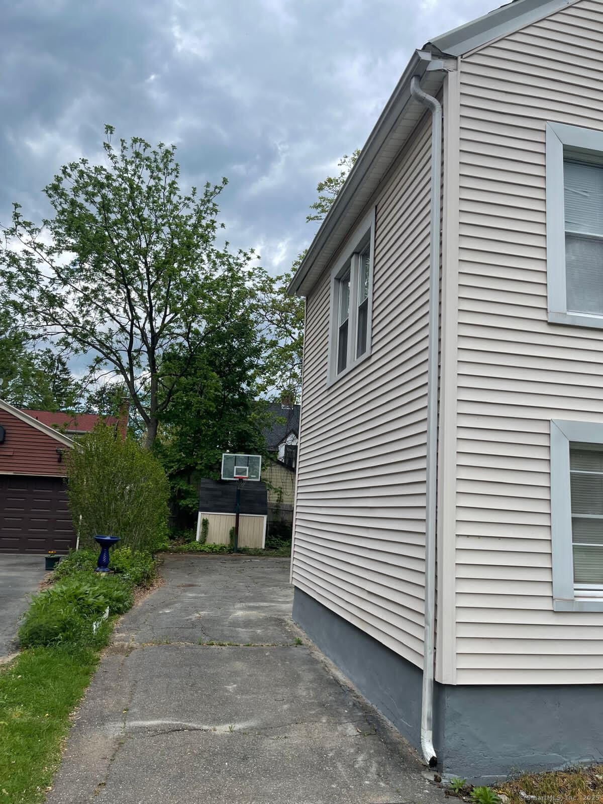 20 Tobey Avenue Windsor CT 06095