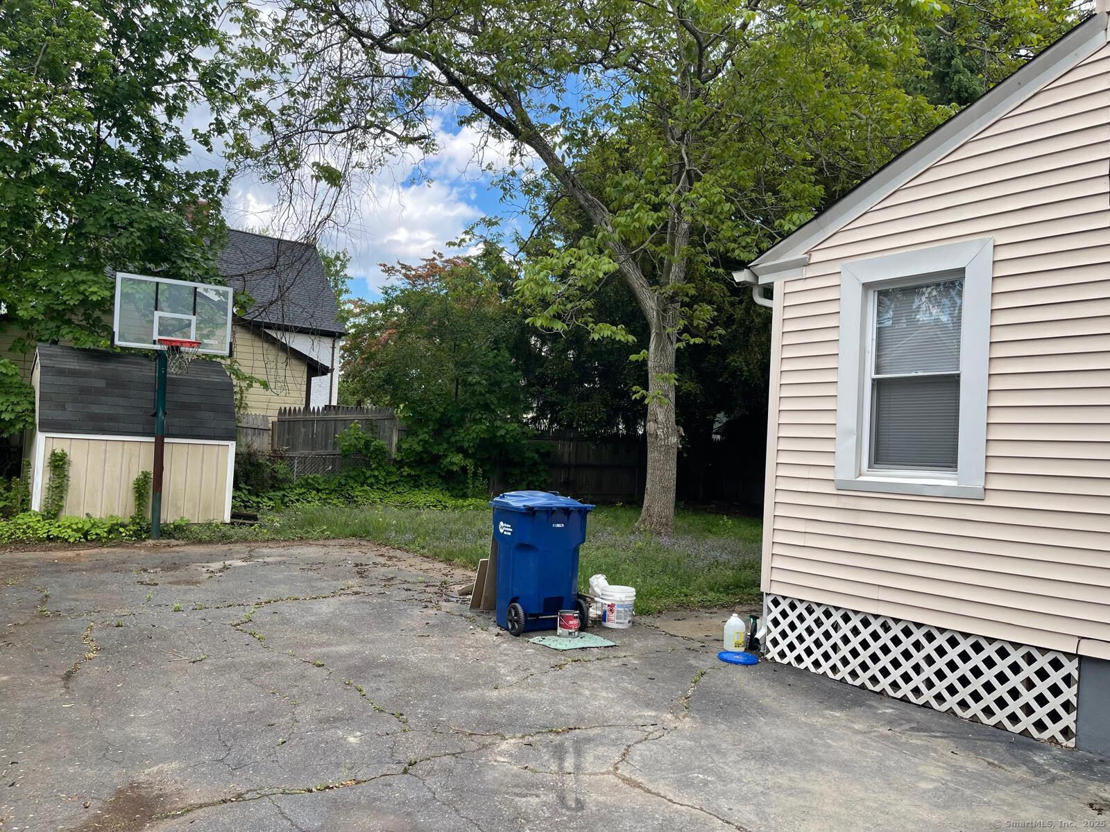 20 Tobey Avenue Windsor CT 06095