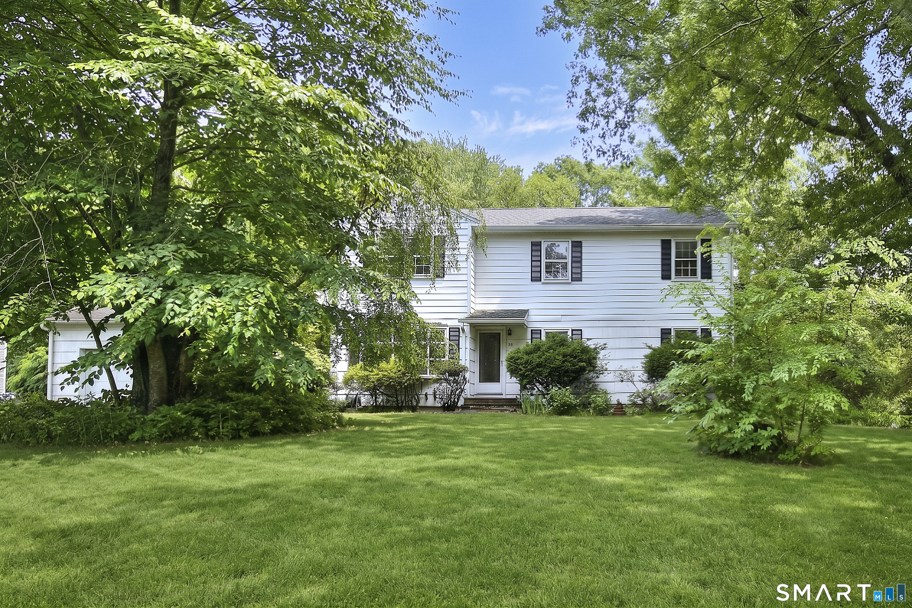 64 Russ Road Trumbull CT 06611