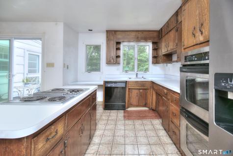64 Russ Road Trumbull CT 06611