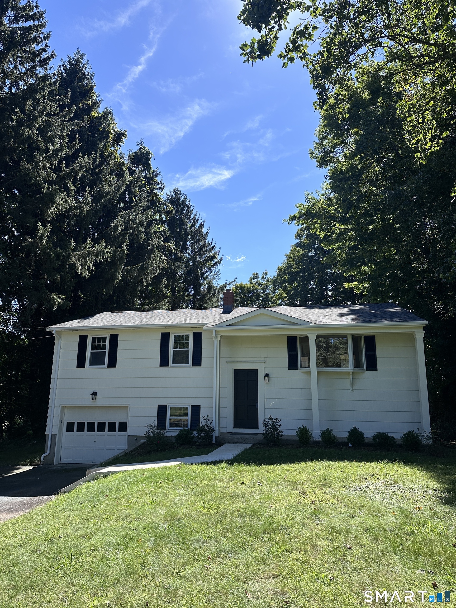 10 Indian Hill Road North Branford CT 06472