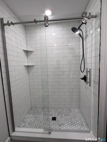 10 Indian Hill Road North Branford CT 06472
