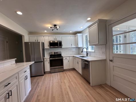 10 Indian Hill Road North Branford CT 06472