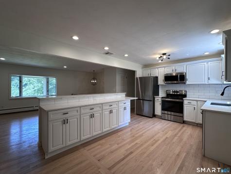 10 Indian Hill Road North Branford CT 06472