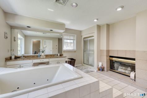 24 Old Mill Drive Canton CT 06019