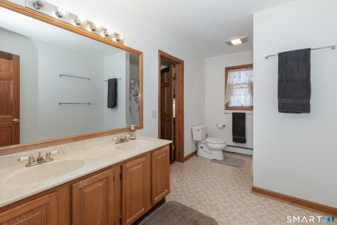 5 Chandler Lane New Milford CT 06776