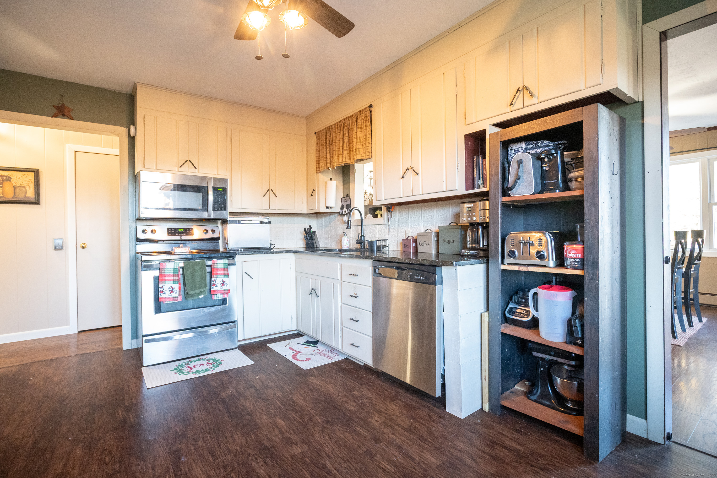 63 Glebas Road Plainfield CT 06374