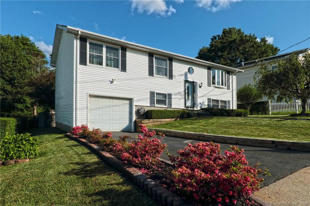216 Peabody Street West Haven CT 06516