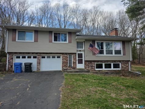 9 Deerbrook Road Norwich CT 06360