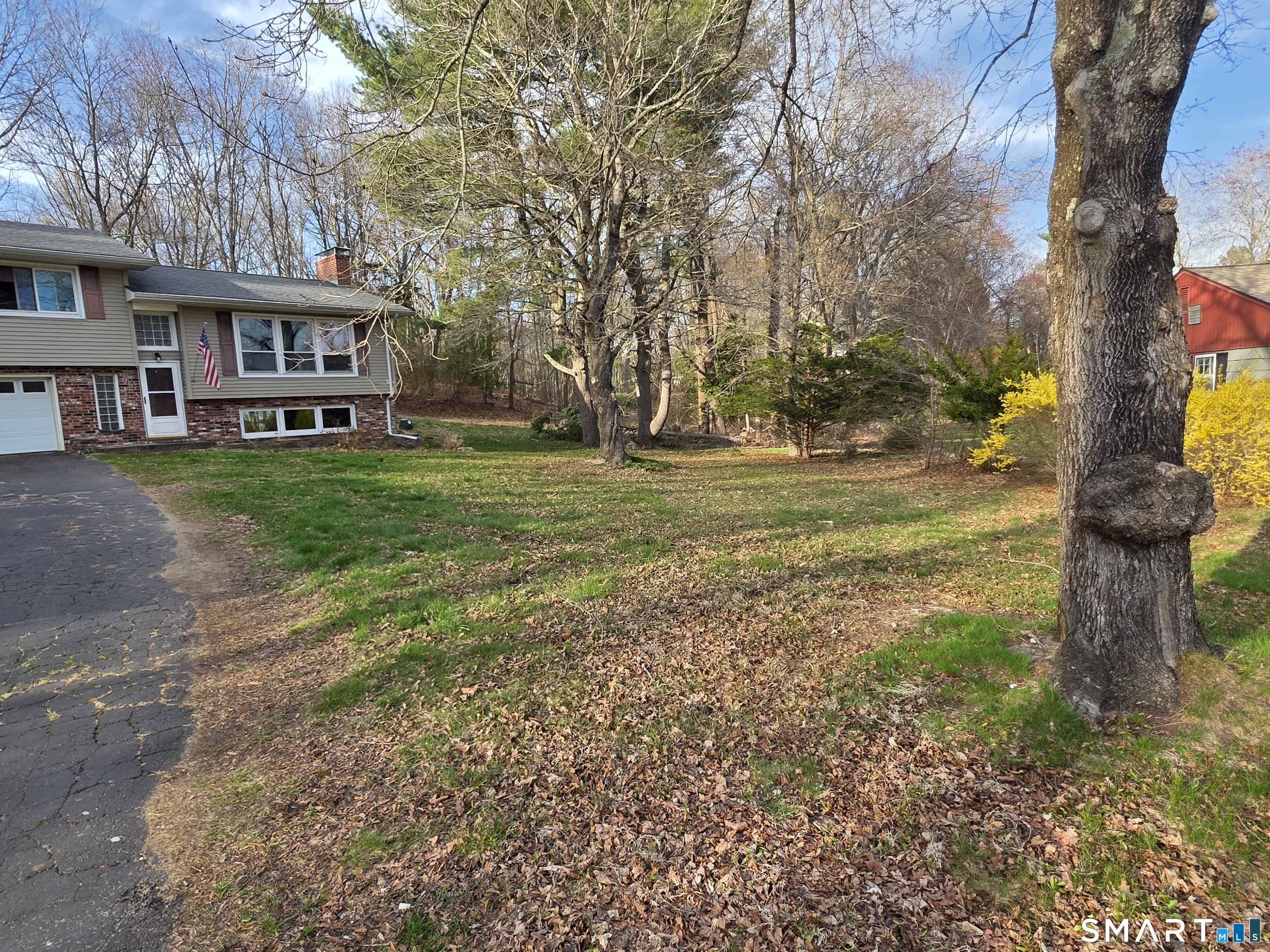 9 Deerbrook Road Norwich CT 06360