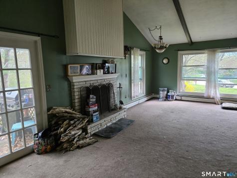 9 Deerbrook Road Norwich CT 06360