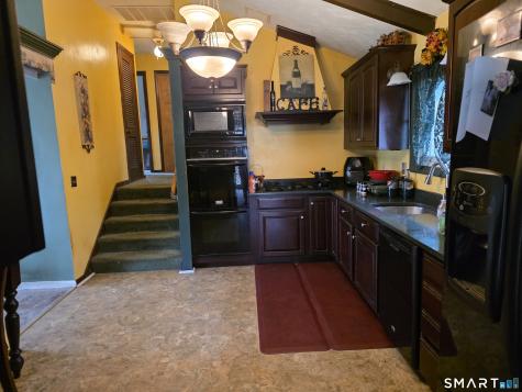 9 Deerbrook Road Norwich CT 06360