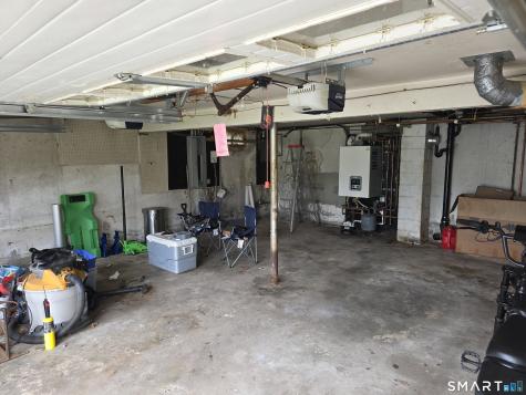 9 Deerbrook Road Norwich CT 06360